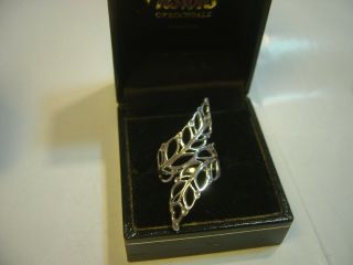 Stunning - Vintage Solid Silver Band Ring Long Double Leaves - Size P Very Unusual