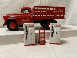 Vintage Ertl Drink Coca Cola Red Truck 1957 Chevy W Coke Machines & Hand Truck