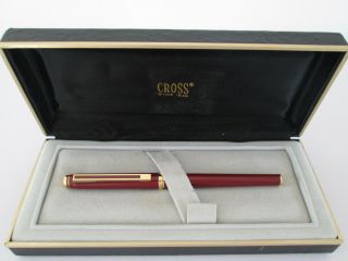 Stunning Cross Fountain Pen Burgundy & Gold 18k 750 Nib Boxed M Nib