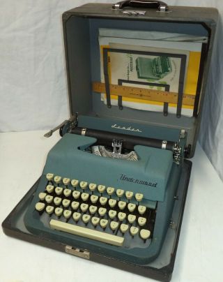 Vintage Underwood Leader Portable Typewriter In Case With Papers