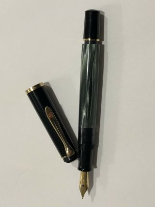 Pelikan Vintage M200 Fountain Pen Post 03