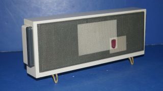 Vintage Grundig Majestic Mini - Boy Transistor 200 Radio W/ Console - West Germany