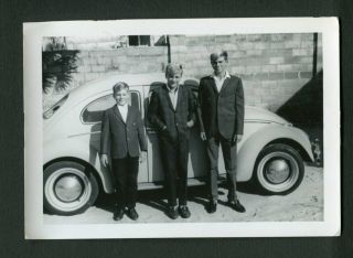 1962 Vw Volkswagen Beetle Car & 3 Boys Vintage Photo 457015