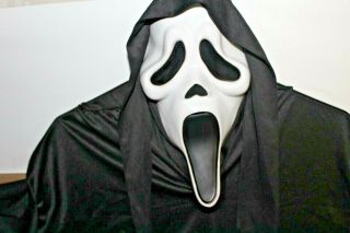 SCREAM GHOSTFACE MASK 2017 EASTER UNLIMITED AND ROBE 2