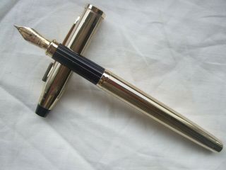 Cross Century Ii Gold Filled Fountain Pen - 18k Gold Nib (medium)