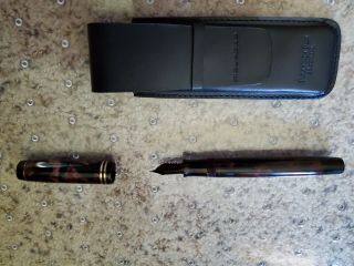 1930 Parker Duofold Fountain Pen Black And Burgundy