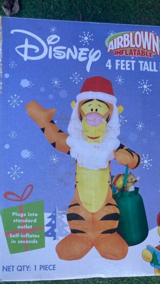 Airblown Inflatable Santa Tigger with Gift Bag Christmas Decoration 2