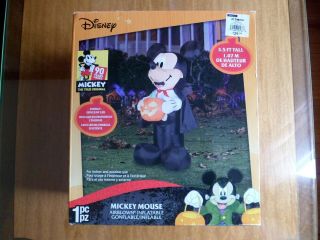 3.  5 ' Ft Tall Halloween Mickey Mouse Dracula LED Lighted Airblown Inflatable 3