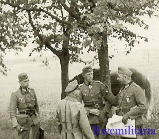 Rare Wehrmacht General W/ Knights Cross Award Conferring W/ Hq Staff