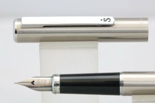 Vintage (c1990) Sheaffer Sentinel Extra Fine Flighter Fountain Pen,  Ct