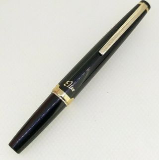 Vintage Pilot Namiki Fountain Pen " Elite " 18k - 750 F Nib Black Body