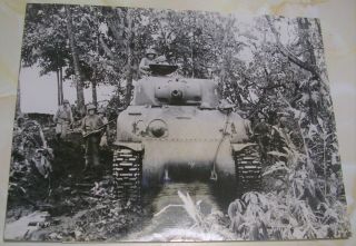 Ww2 Large Usmc Photo Of Tank Going Into Action On Britain