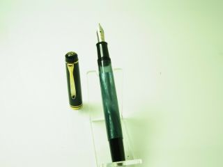 Vintage German Pelikan M200 Pistonfiller Fountain Pen M Nib