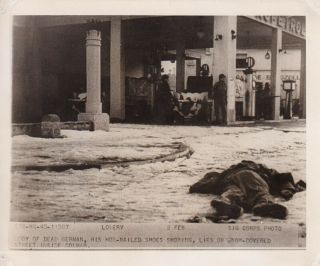 Wwii Signal Corps Photo Kia Killed German Gas Station Colmar France 158