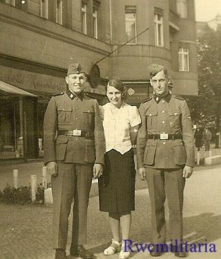 Rare Pair German Elite Waffen Soldiers Posed On City Street W/ Cute Girl