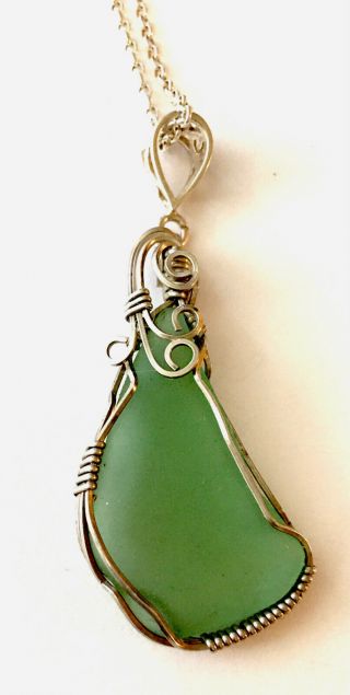 Vintage Sterling Lime Green Quartz Pendant 925 Silver Estate Jewelry