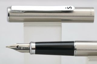 Vintage Sheaffer Sentinel Flighter Medium Fountain Pen,  Japanese Made