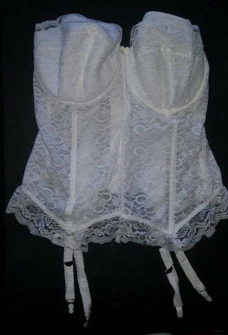 Goddess Vintage White Lace Bustier/corset Size 38ddd