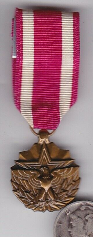 Miniature Us Meritorious Service Medal On Pinbck Brooch Mini Army Navy Usmc Usaf