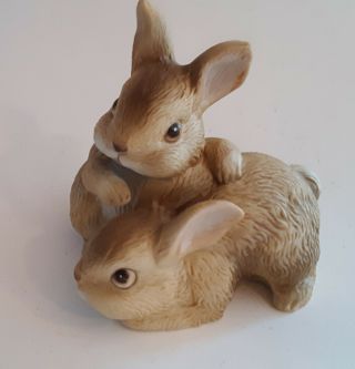 Vintage Homeco Bunny Rabbit Easter 1455 Ceramic Figurine 3.  5 "