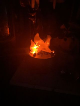 Halloween Prop Flame Light Cauldron Fan Blown Realistic Flames 2