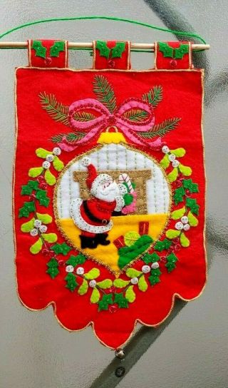 Vtg Christmas Finished Kit Sequins Beads Santa Fireplace Stocking Wall Banner