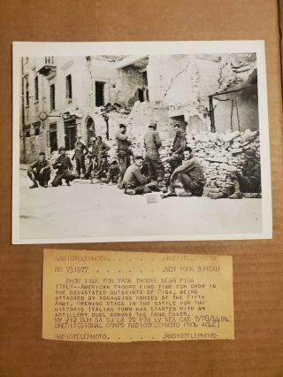 1944 Ww2 Acme Press Photo Chow Outskirts Of Pisa Italy Fifth Army