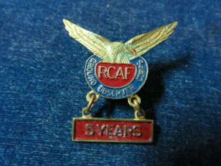 Orig Ww2 Lapel Badge " Rcaf Ground Observer Corps - 5 Years "