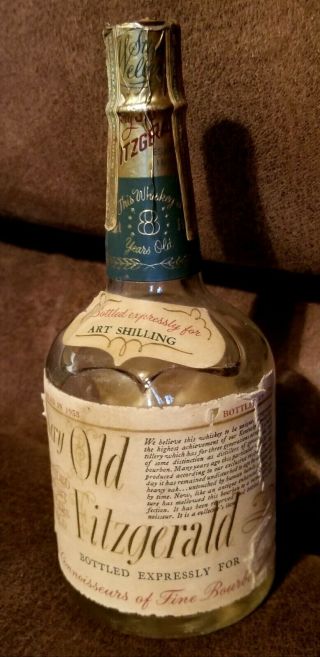 Vintage Very Old Fitzgerald Bourbon Whiskey Half Pint Bottle Bottled 1961