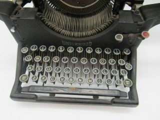 Underwood Typewriter Large Heavy 14.  7kg 2