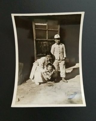 Post Ww2 Photo Of Japanese People Taken By U.  S.  Military Soldier Japan