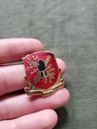 Wwii Us Army 65th Armored Field Artillery Battalion Dui Di Crest Pin 1