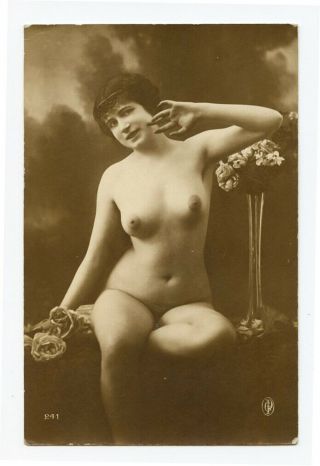 1910s French Risque Nude Figure Lady Built Beauty Vintage Photo Postcard