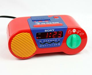 Vintage My First Sony Digital Alarm Clock Am/fm Radio Icf - C6000 Red