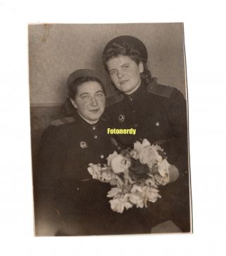 Women In Uniform Wwii Soviet Photo Red Army Sergeants W/ Excellency Badges A3
