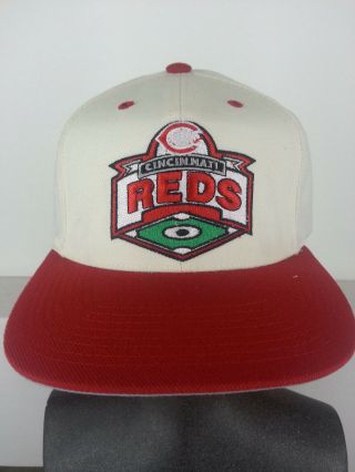 Vintage Cincinnati Reds Snapback Cap Hat Mlb Baseball Outdoor Cap Co