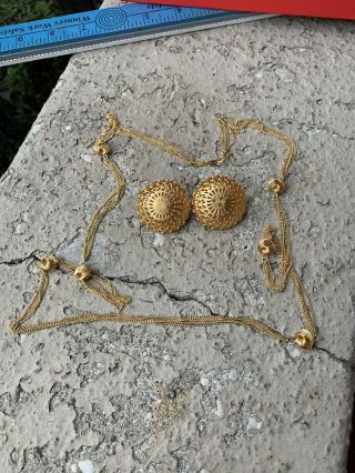 Vintage Signed Trifari Long Gold Tone Necklace With Statement Clip On Earrings