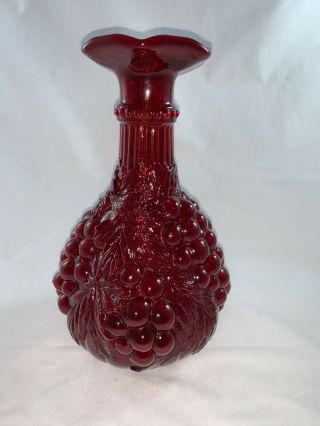 Imperial Glass Co Vintage Grape Vase In Deep Ruby Red Flared Fluted Rim 3