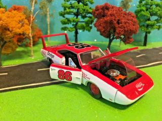 Dodge,  Mopar,  1969 Charger Daytona Hemi,  Rc01,  Car 98,  426 C.  I. ,  Coca - Cola,  1:64