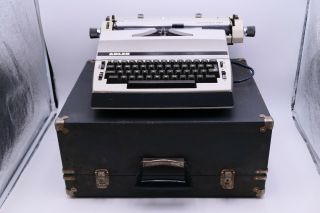 Adler Satellite 2001 Vintage Electric Typewriter - T - A Organisation West Germany