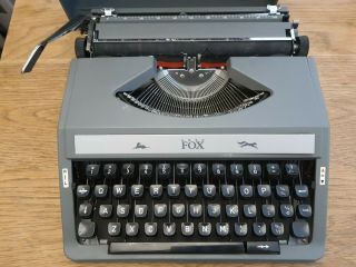 Vintage Grey Fox Portable Travel Typewriter Whsmith