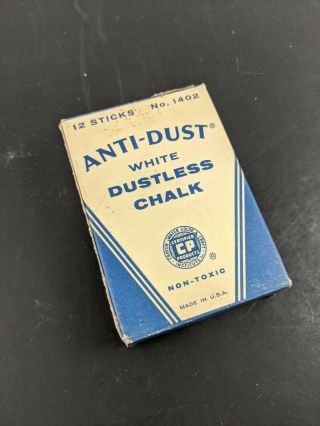 Binney & Smith Chalk Anti - Dust White Dustless In Retro Vintage Box Package