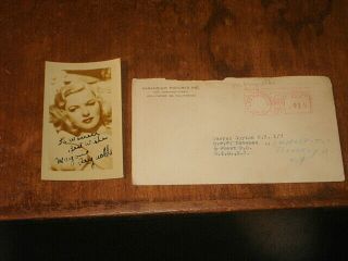 Wwii Era Envelope W Photo Autographed By Marjorie Reynolds " Peg Riley " 85 85