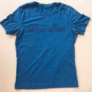 Vintage United Colors Of Benetton Big Logo Spell Out T - Shirt Size M Blue