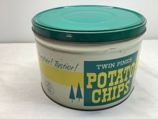 Twin Pines Milky The Clown Potato Chips Tin