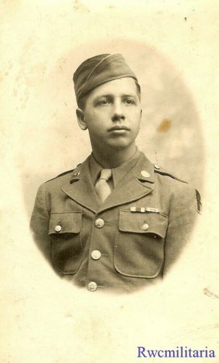 Port.  Photo: Wonderful Studio Close Up Pic Us Army Soldier Posed