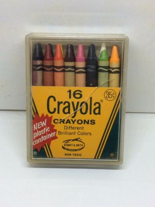 Vintage Box Of 16 Crayola Crayons In Plastic Container Binney & Smith 35¢