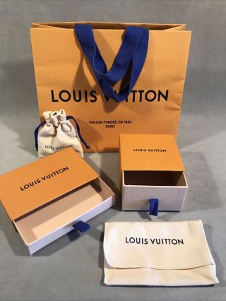 Pv03757 Vintage Louis Vuitton Two Gift Boxes With Inserts & Shopping Bag