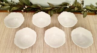 Set Of 6 Vintage Porcelain Lotus Flower Nesting Bowls - White - Nd Exclusive