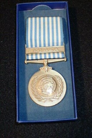 Korean War United Nations Un Korea Service Medal & Box Strike Full Size
